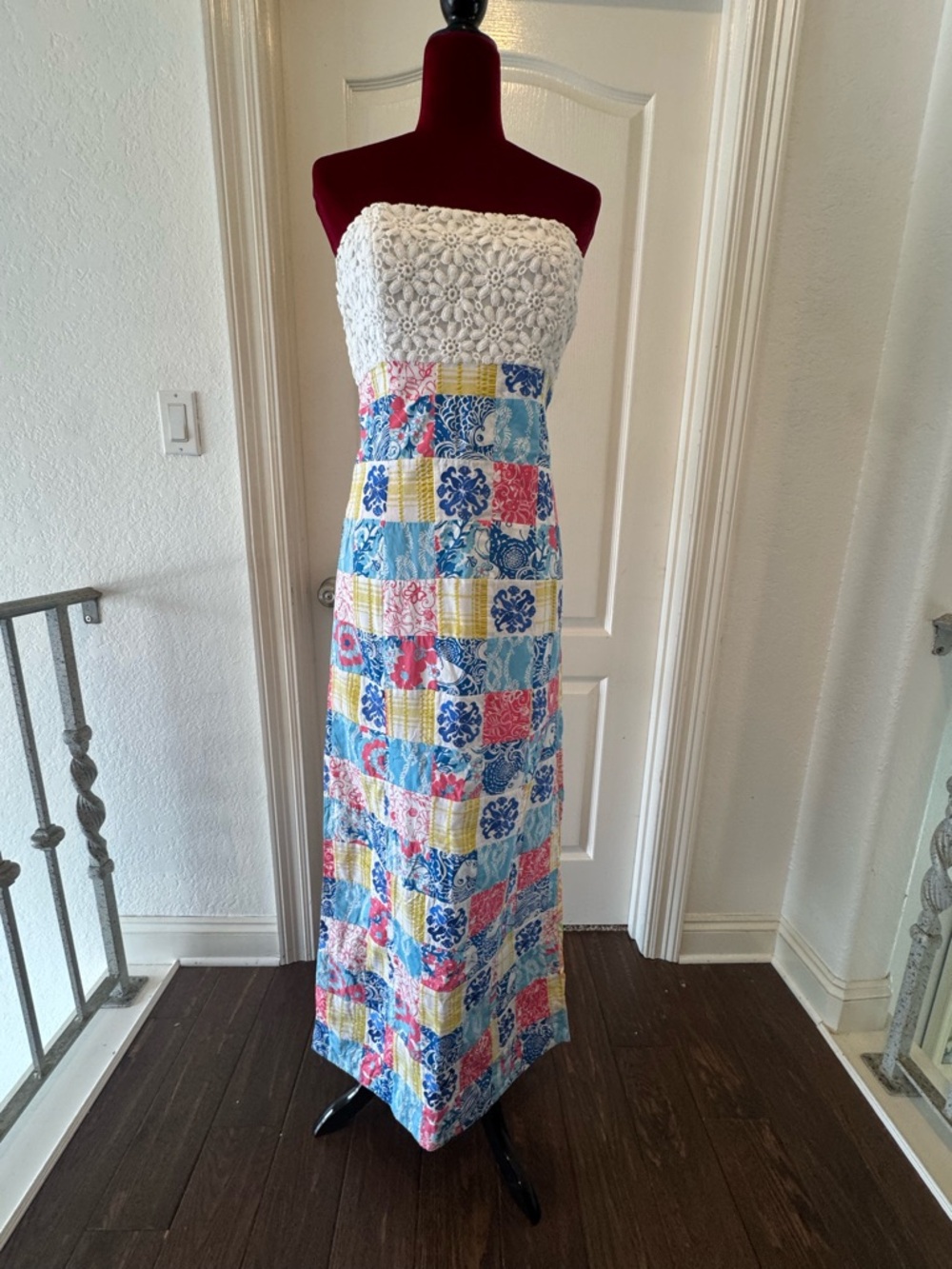 🦄Lilly Pulitzer Sz 6 Strapless Maxi with Side Slits Multi Casa Marina Sewn Patch